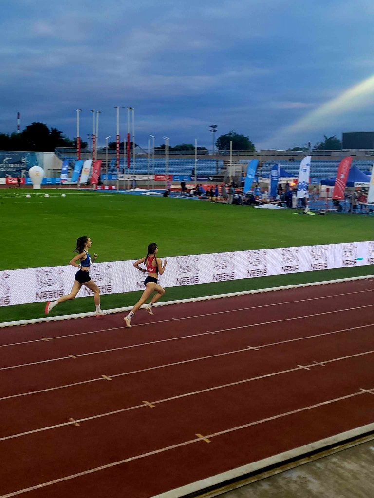 1a6d9f6e-3ed1-4ef5-ab5a-0444d1d011bc