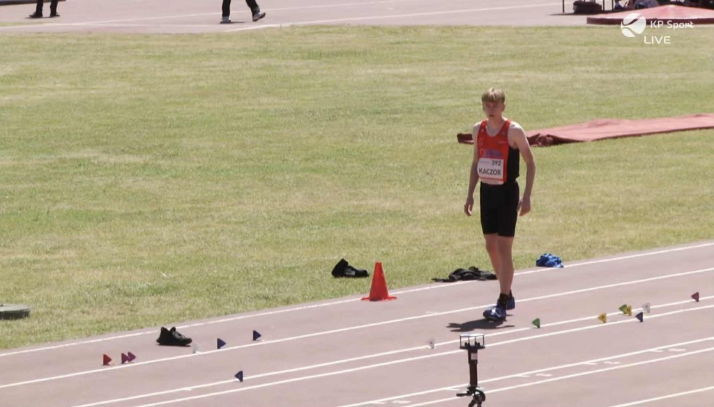 a0137112-b113-44f9-b03f-144e5c201084